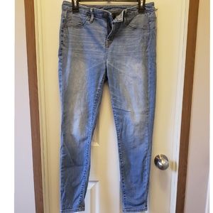 Mossimo Curvy Jegging Short Length